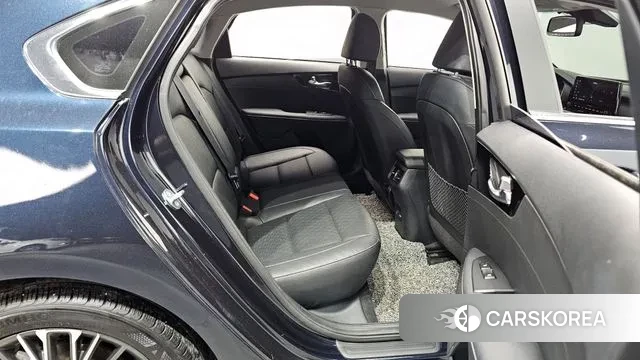 Kia The New K3 2nd generation 2023 Синий из Кореи, фото 3