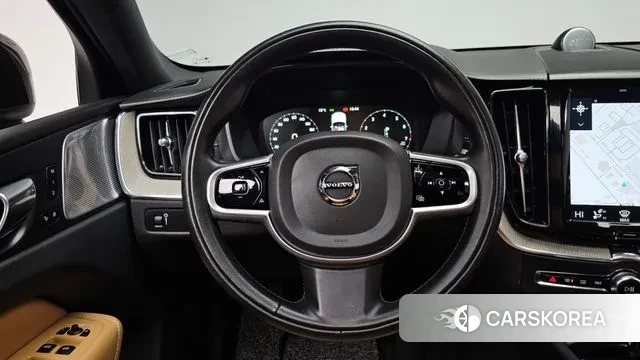 Volvo XC60 second Generation 2019 Черный из Кореи, фото 3