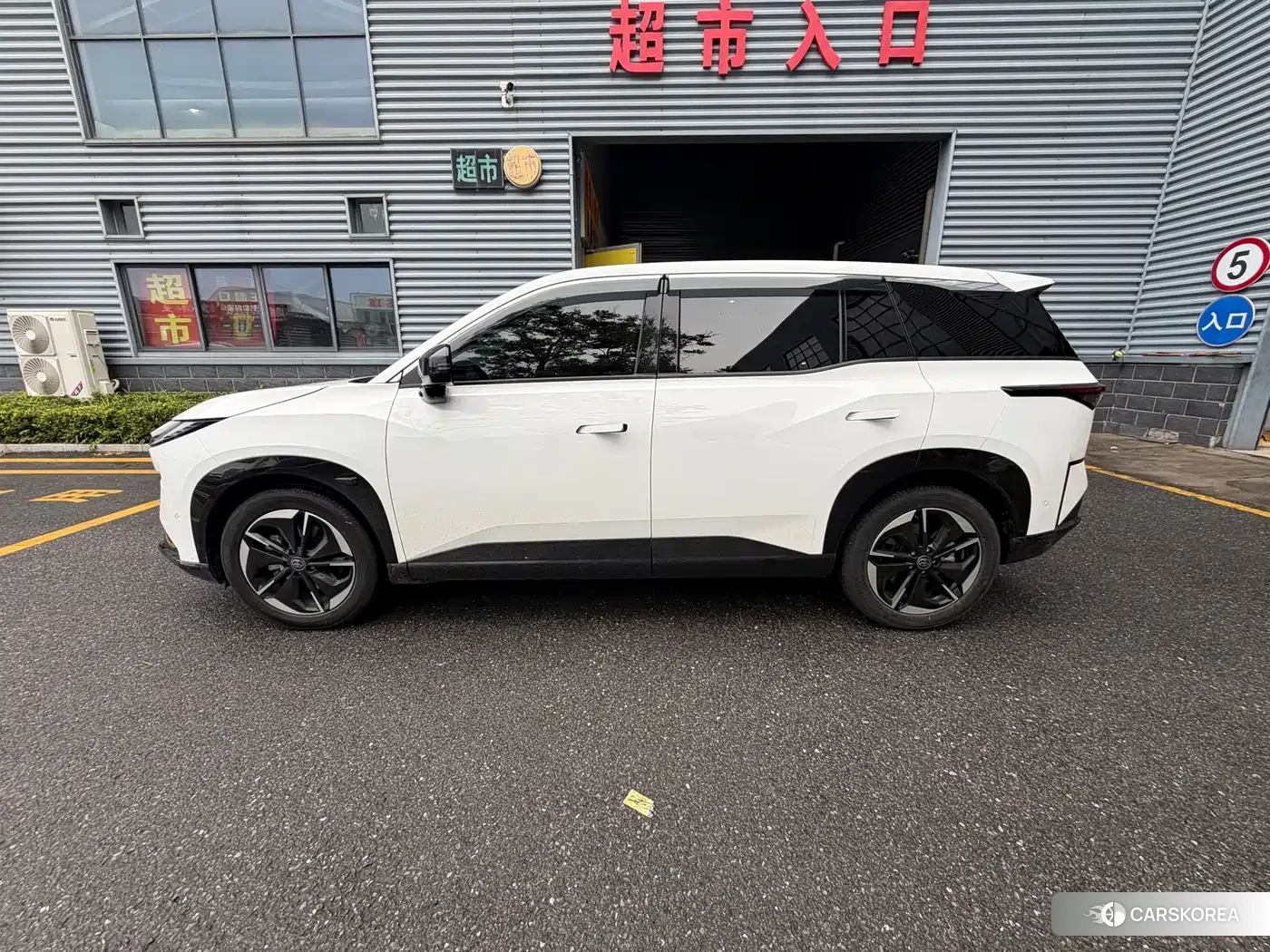 Toyota bZ3X 2025 Белый из Китая, фото 3