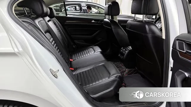 Volkswagen Passat GT (B8) 2018 Белый из Кореи, фото 3