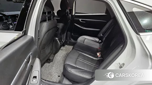 Hyundai Sonata D Edge Hybrid (DN8) 2023 Белый из Кореи, фото 3