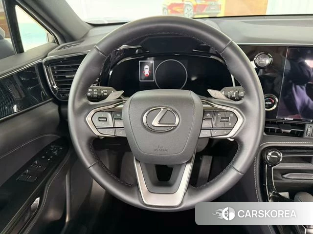Lexus NX 2024 Серебристо-серый из Китая, фото 3