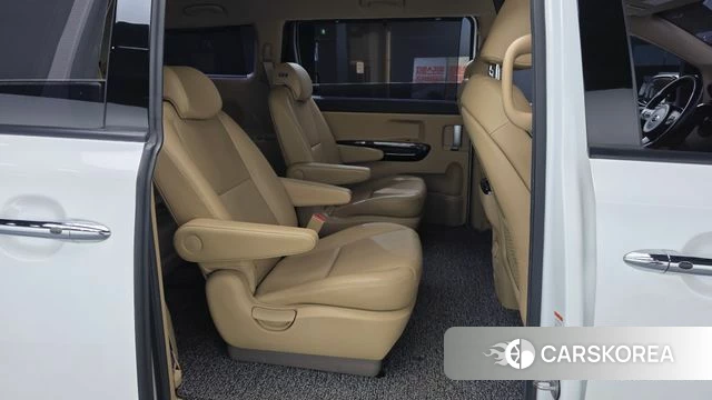 Kia All New Carnival 2018 Белый из Кореи, фото 3