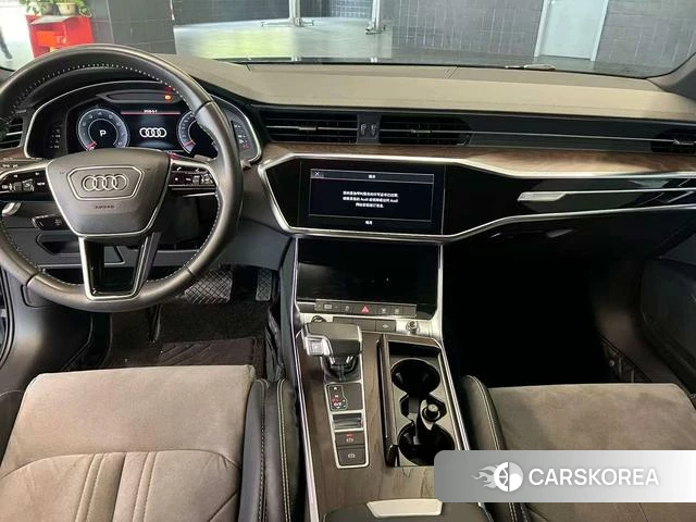 Audi A6L 2021 Темно-серый из Китая, фото 3