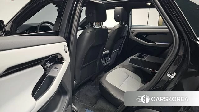 Land Rover Range Rover Evoque 2nd Generation 2026 Черный из Кореи, фото 3