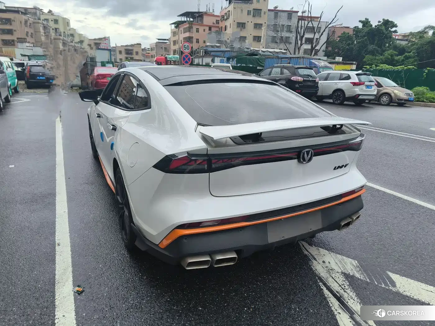Chang'an UNI-V 2024 Белый из Китая, фото 3