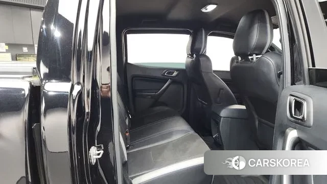 Ford Ranger 3rd Generation 2022 Черный из Кореи, фото 3