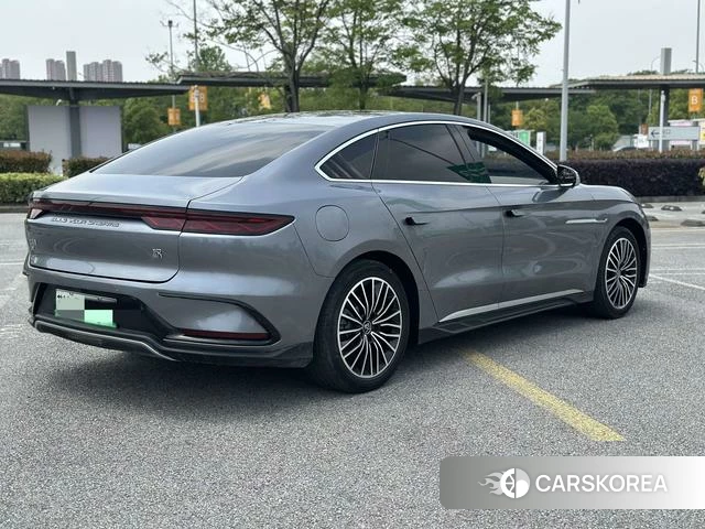 BYD Han EV 2023 Темно-серый из Китая, фото 3
