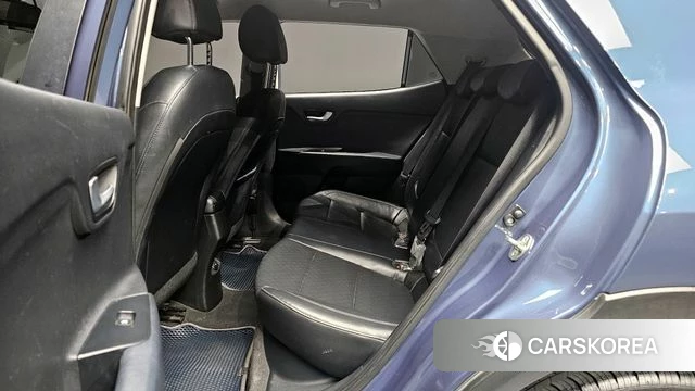 Kia Stonic 2018 Синий из Кореи, фото 3