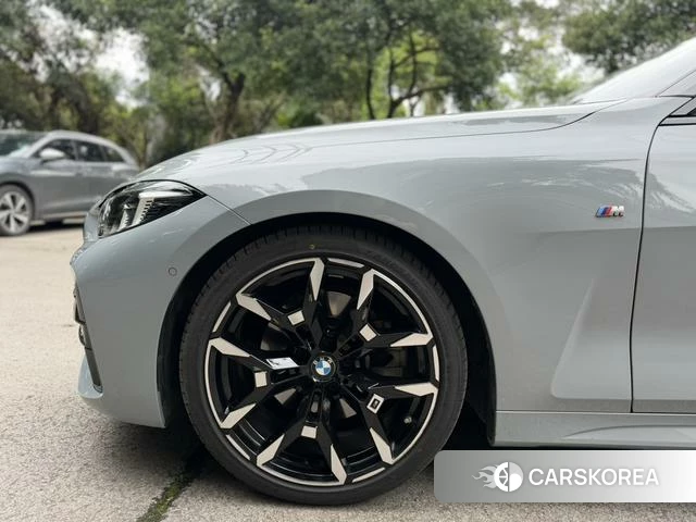 BMW 4 series 2024 Серебристо-серый из Китая, фото 3