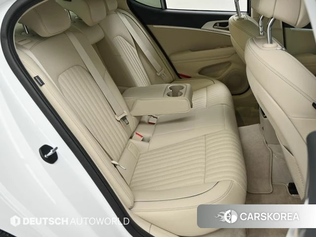 Genesis The New G70 2023 Белый из Кореи, фото 3