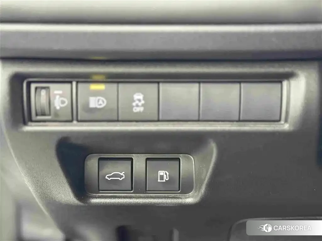 Toyota Camry 2024 Белый из Китая, фото 3