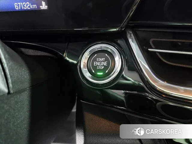 Chevrolet (GM Daewoo) Trax Crossover 2023 Белый из Кореи, фото 3