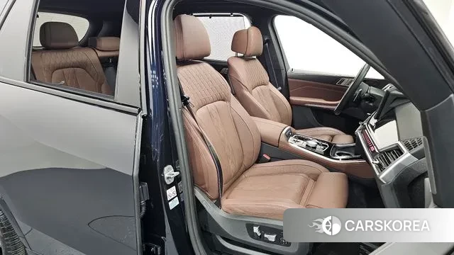 BMW X5 (G05) 2024 Черный из Кореи, фото 3