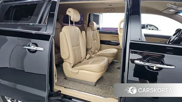Kia The New Carnival 2019 Черный из Кореи, фото 3