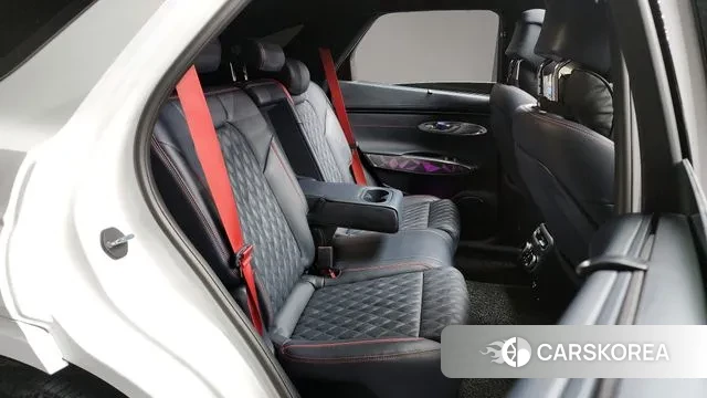 Genesis GV70 2021 Белый из Кореи, фото 3