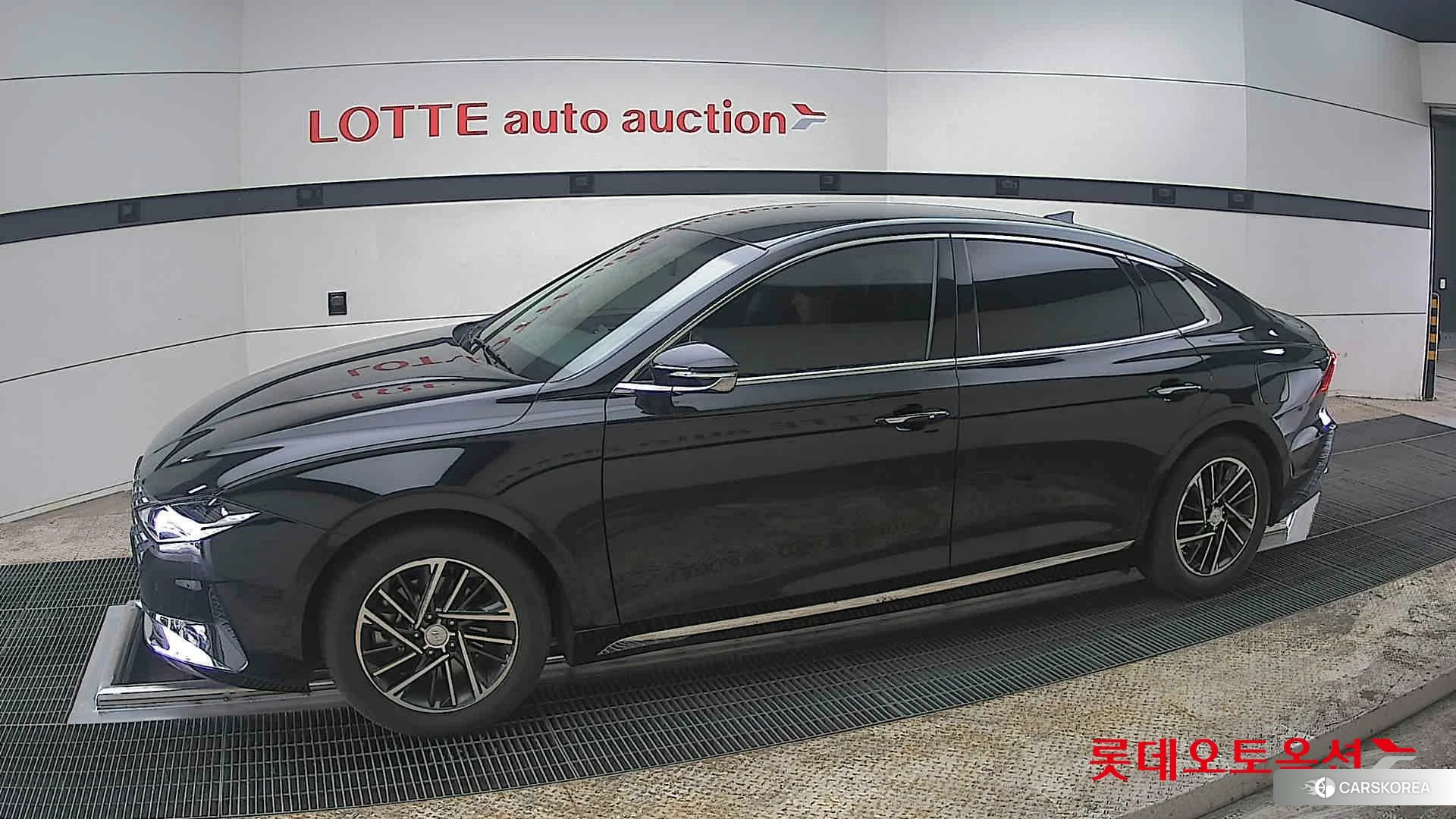 Hyundai Grandeur 2023 Abyss Black Pearl из Кореи, фото 3