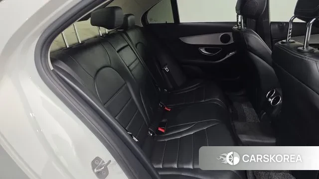 Mercedes-Benz C-Class W205 2018 Белый из Кореи, фото 3