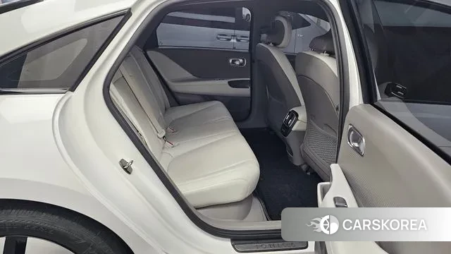 Hyundai Ionic 6 2022 Белый из Кореи, фото 3