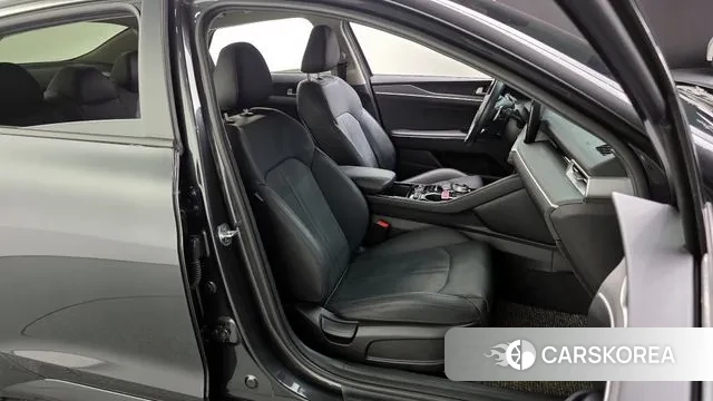 Kia K5 3rd generation 2020 Серый из Кореи, фото 3