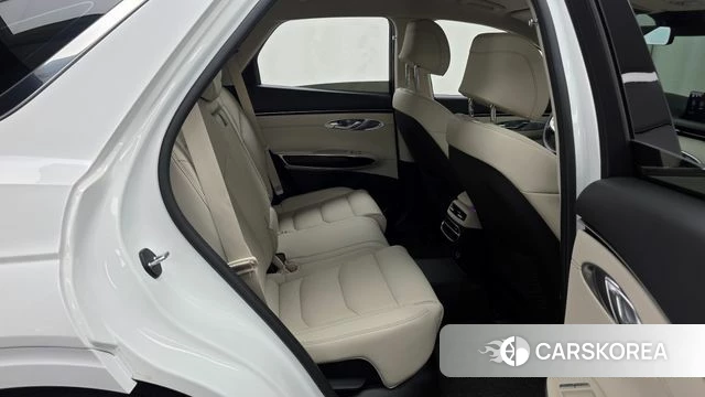 Genesis GV70 2022 Белый из Кореи, фото 3