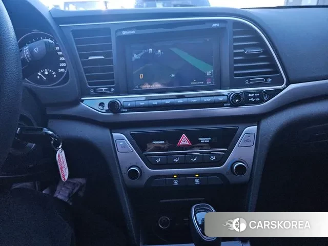 Hyundai Avante AD 2018 Серый из Кореи, фото 3