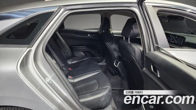 Kia K5 3rd generation 2021 Серебристо-серый из Кореи, фото 3