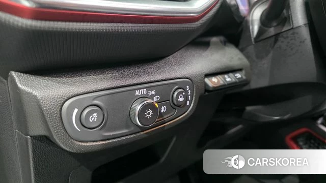 Chevrolet (GM Daewoo) Trailblazer 2022 Серебристо-серый из Кореи, фото 3