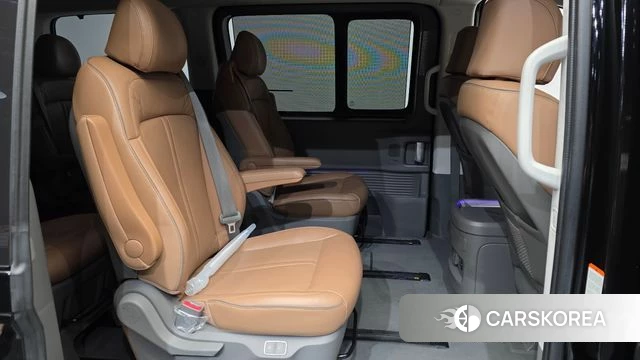 Hyundai Staria 2022 Черный из Кореи, фото 3