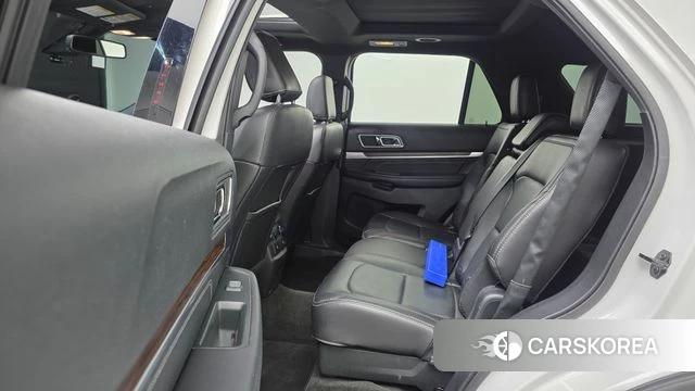 Ford Explorer 2018 Белый из Кореи, фото 3