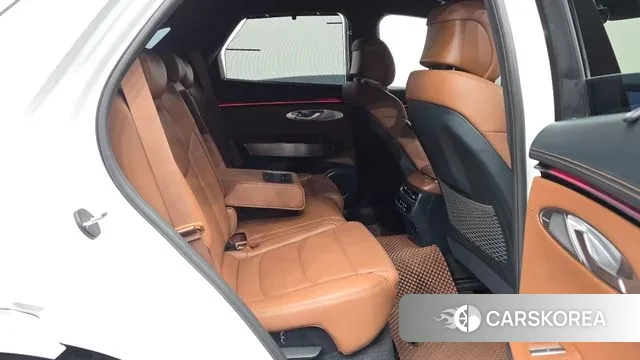 Genesis GV70 2024 Белый из Кореи, фото 3