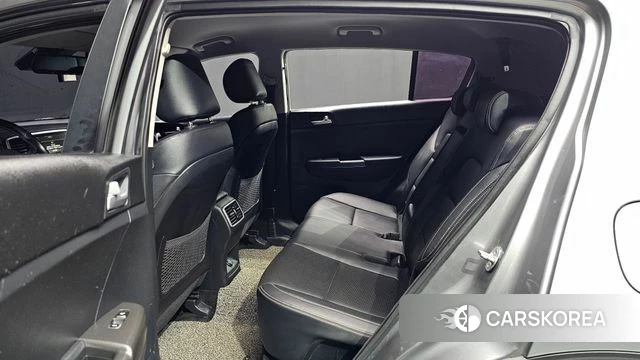 Kia Sportage The Bold 2020 Серебристо-серый из Кореи, фото 3