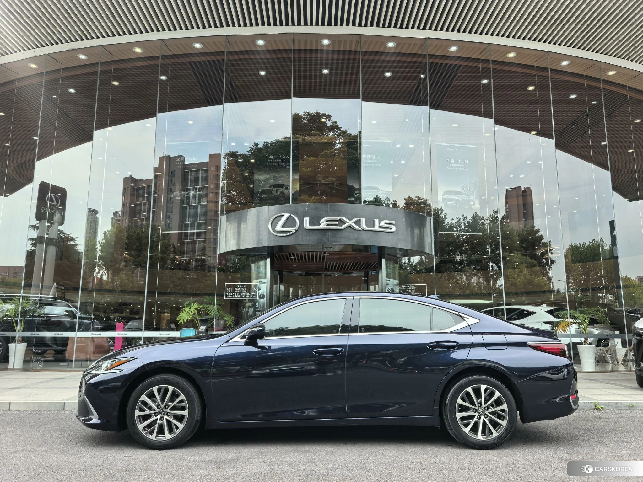 Lexus ES 2023 Синий из Китая, фото 3
