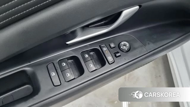 Hyundai The New Avante (CN7) 2024 Белый из Кореи, фото 3