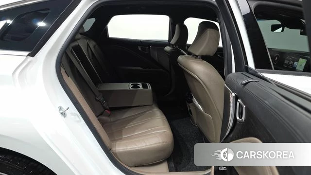 Kia K8 2022 Белый из Кореи, фото 3