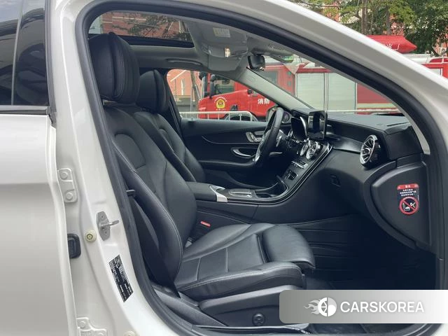 Mercedes-Benz Class C 2021 Белый из Китая, фото 3