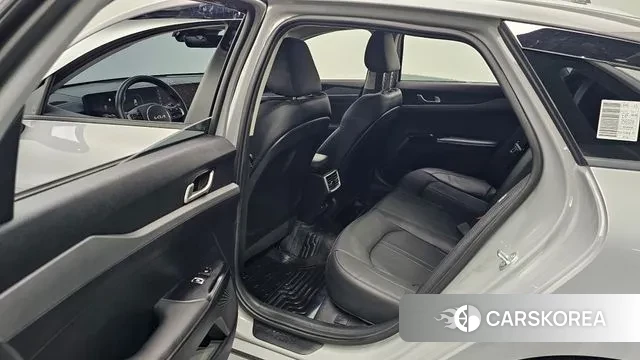 Kia The New K5 3rd generation 2025 Серебристо-серый из Кореи, фото 3