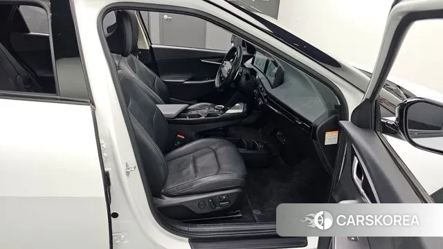 Kia EV6 2022 Белый из Кореи, фото 3