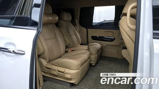 Kia The New Carnival 2018 Белый из Кореи, фото 3