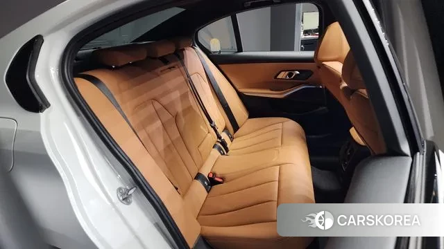 BMW 3 Series (G20) 2024 Белый из Кореи, фото 3