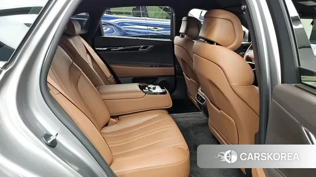 Genesis G80 (RG3) 2023 Серебряный из Кореи, фото 3