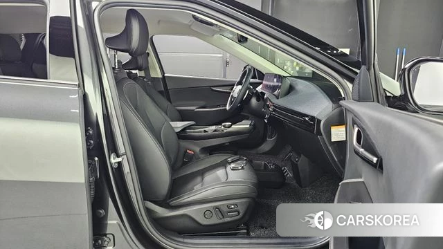Kia EV6 2022 Серый из Кореи, фото 3