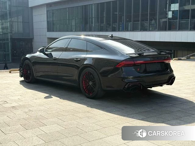 Audi A7 2022 Черный из Китая, фото 3