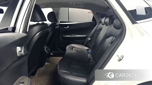 Kia The New K5 2nd generation 2018 Белый из Кореи, фото 3