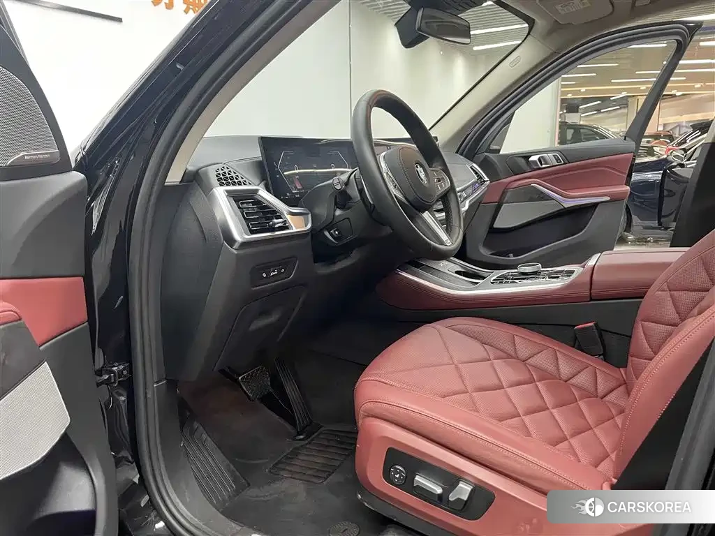 BMW X5 2025 Черный из Китая, фото 3