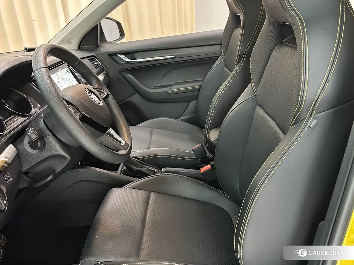 Skoda Kamiq 2022 Yellow/orange из Китая, фото 3