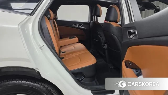 Kia Sportage 5th Generation Hybrid 2022 Белый из Кореи, фото 3