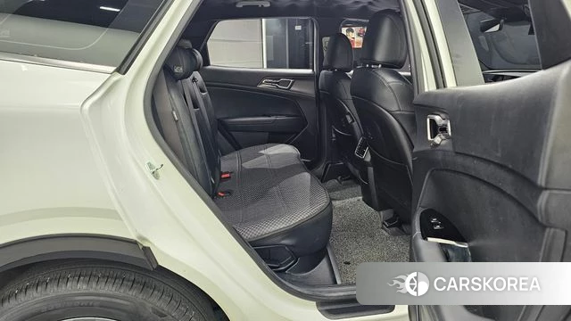 Kia Sportage 5th Generation 2024 Белый из Кореи, фото 3