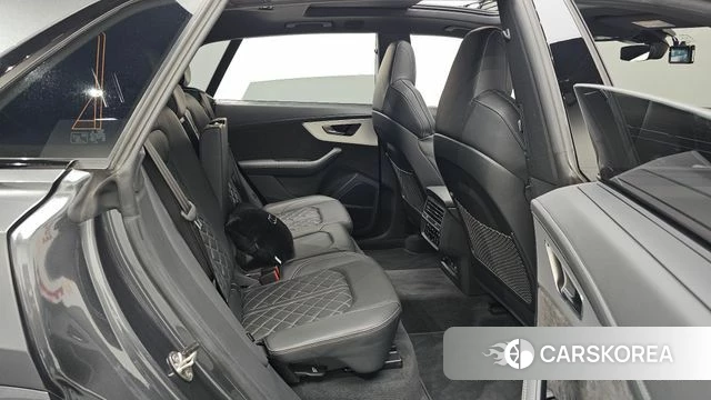 Audi Q8 (4M) 2021 Серый из Кореи, фото 3