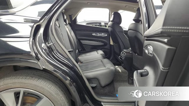 Genesis GV70 2021 Черный из Кореи, фото 3